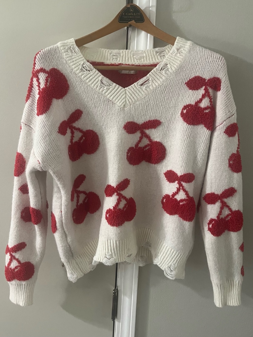 White V-Neck Cherry Print Sweater - Red Cherry Pattern